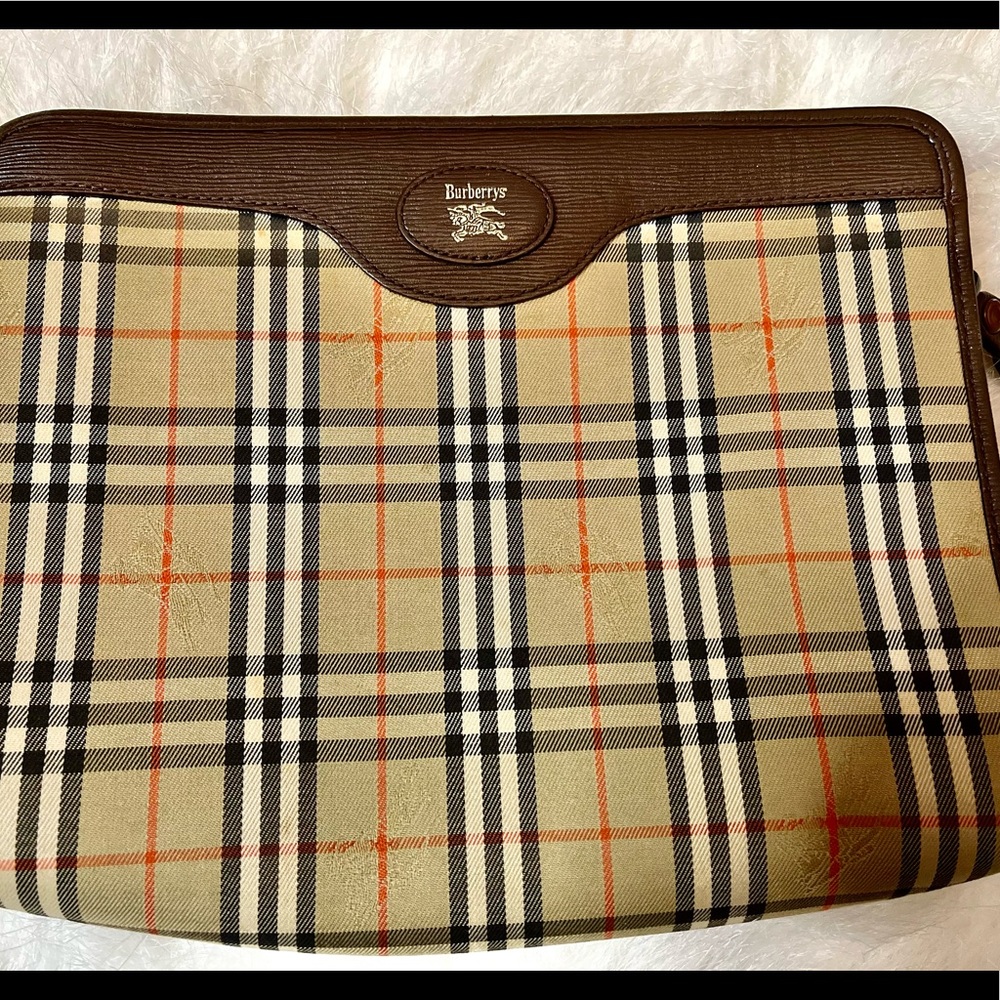 Vintage Burberry Pouch / Clutch ** AUTHENTIC